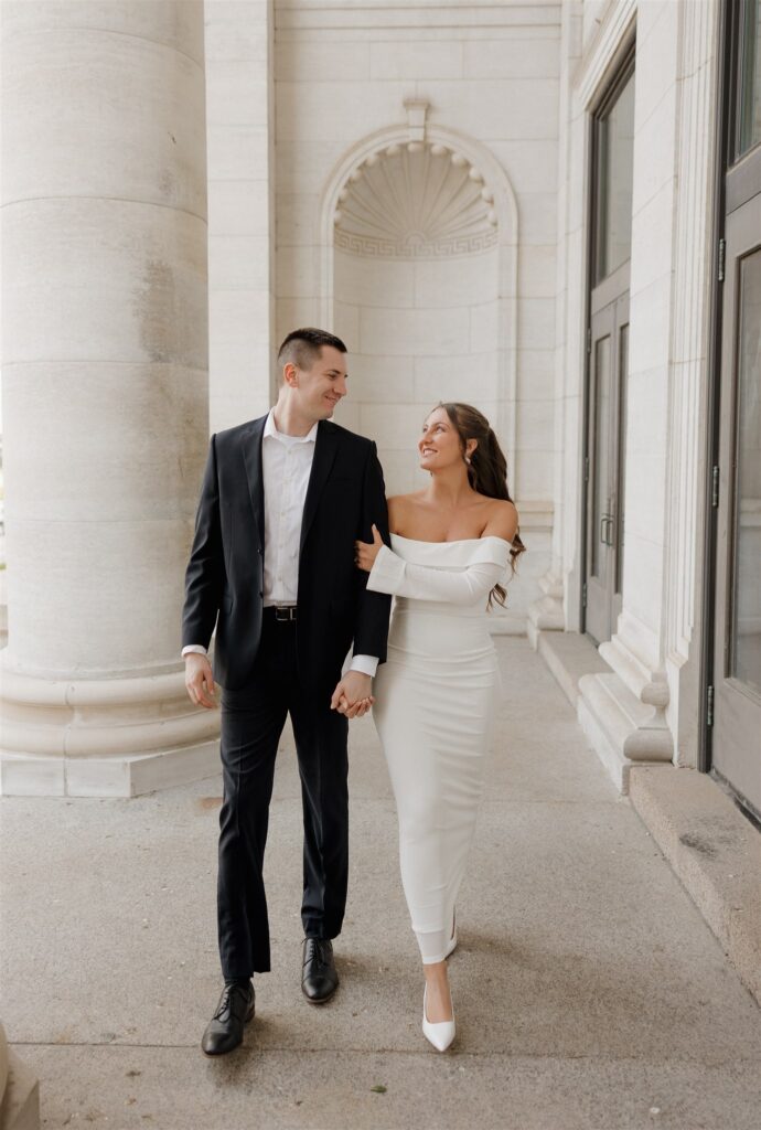 Des Moines Engagement Locations You’ll Love (Including Fees, Permits & Free Options)