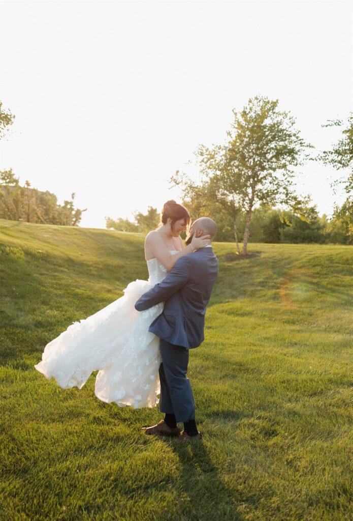 couple dancing during their bridal session