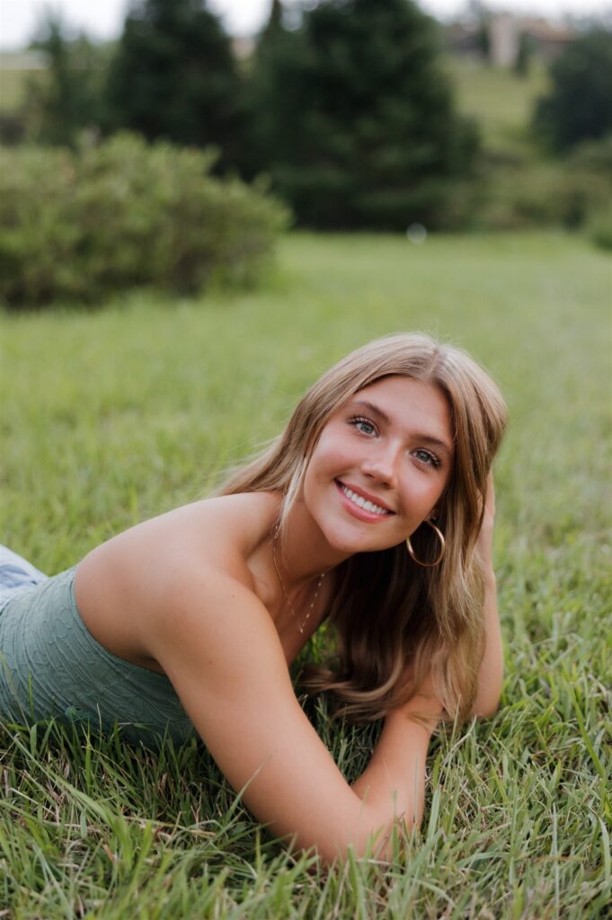 playful photoshoot in iowa