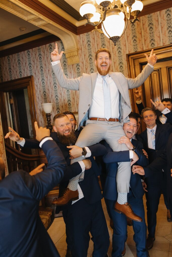 Fun picture of the groom and his friends