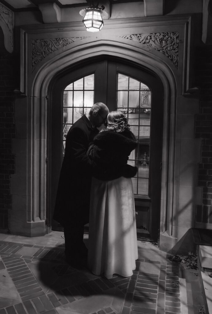 cute picture of the newlyweds kissing