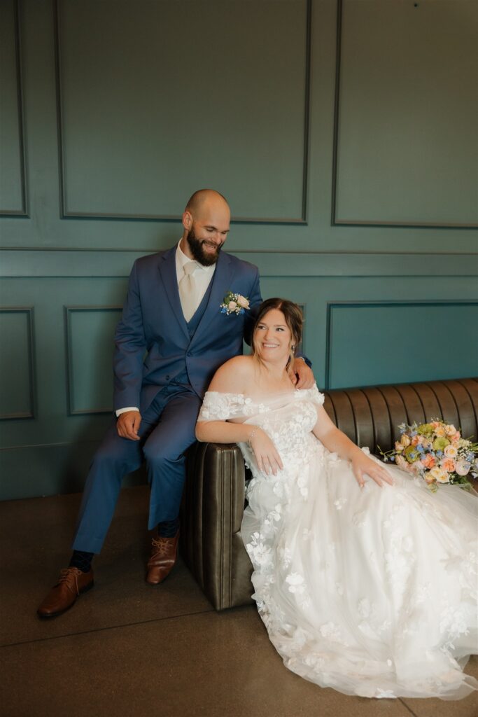 5 Des Moines Wedding Venues You’ll Love If You Want Something Stylish but Chill