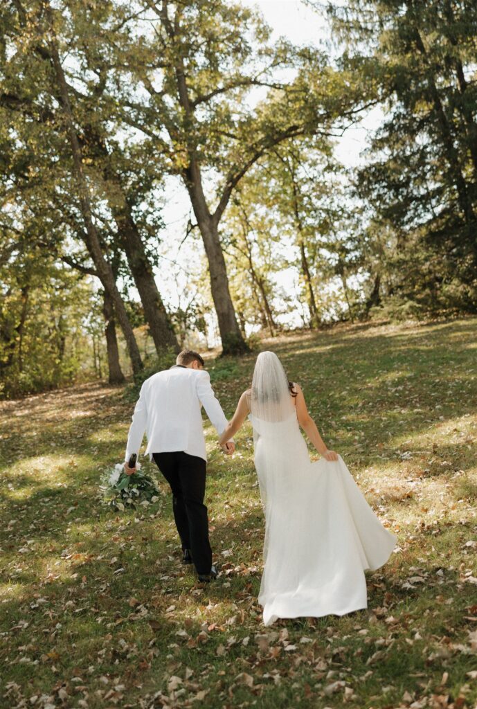 Timeless and elegant bridal portraits