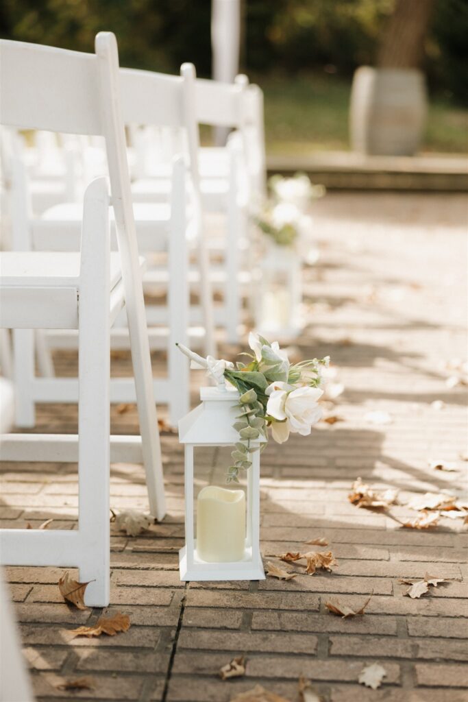 stunning florals at the wedding ceremony