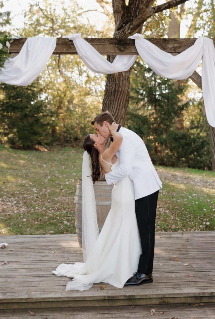 Planning a Wilson’s Orchard Wedding: Everything You Need to Know About This Iowa City Venue