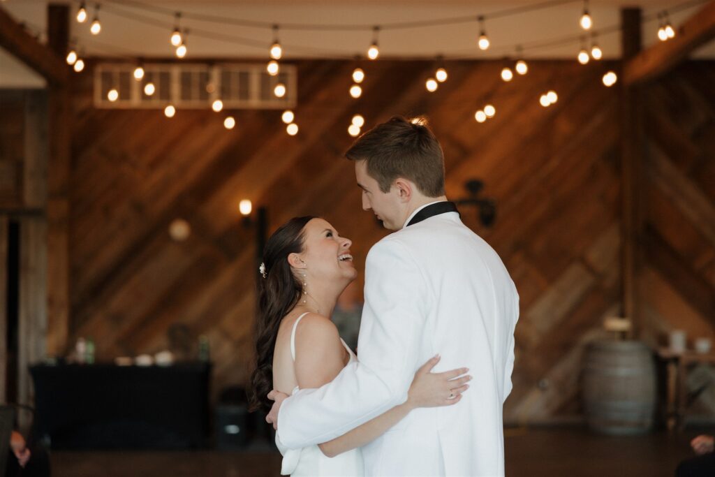 Planning a Wilson’s Orchard Wedding: Everything You Need to Know About This Iowa City Venue