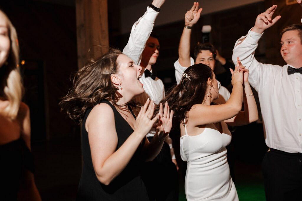 Planning a Wilson’s Orchard Wedding: Everything You Need to Know About This Iowa City Venue