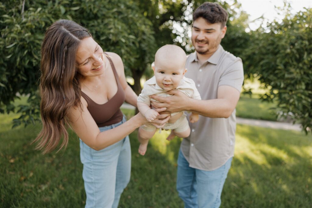 Why Documentary-Style Family Photos in Des Moines Just Feel Better (Water Works Park Session)