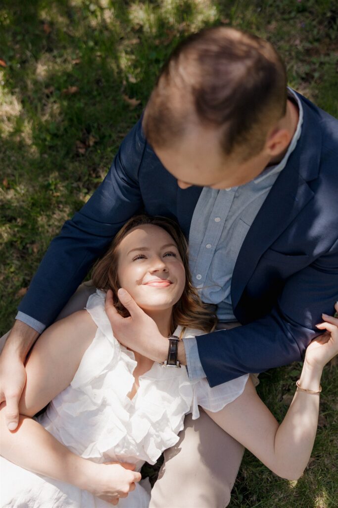 Fun & Romantic Couples Photos in Des Moines During Crabapple Tree Bloom